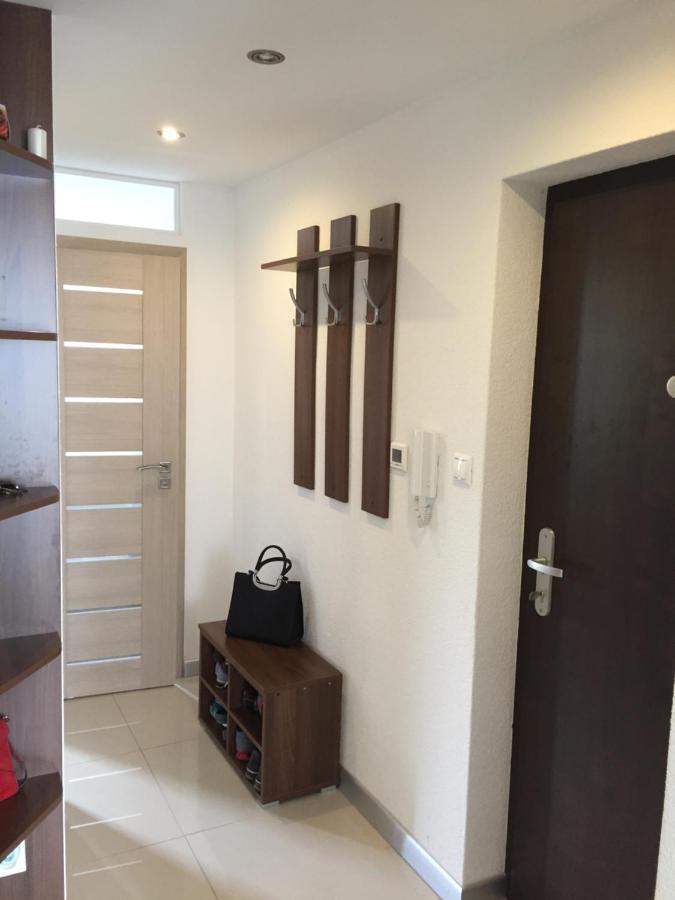 City Centre Apartment Liptovský Mikuláš Dış mekan fotoğraf